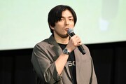 映画「廃用身」公開記念舞台挨拶に登壇した監督の𠮷田光希