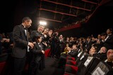 「箱の中の羊」第79回カンヌ国際映画祭 公式上映の様子。左から大悟、桒木里夢、是枝裕和、綾瀬はるか ©︎Kazuko WAKAYAMA