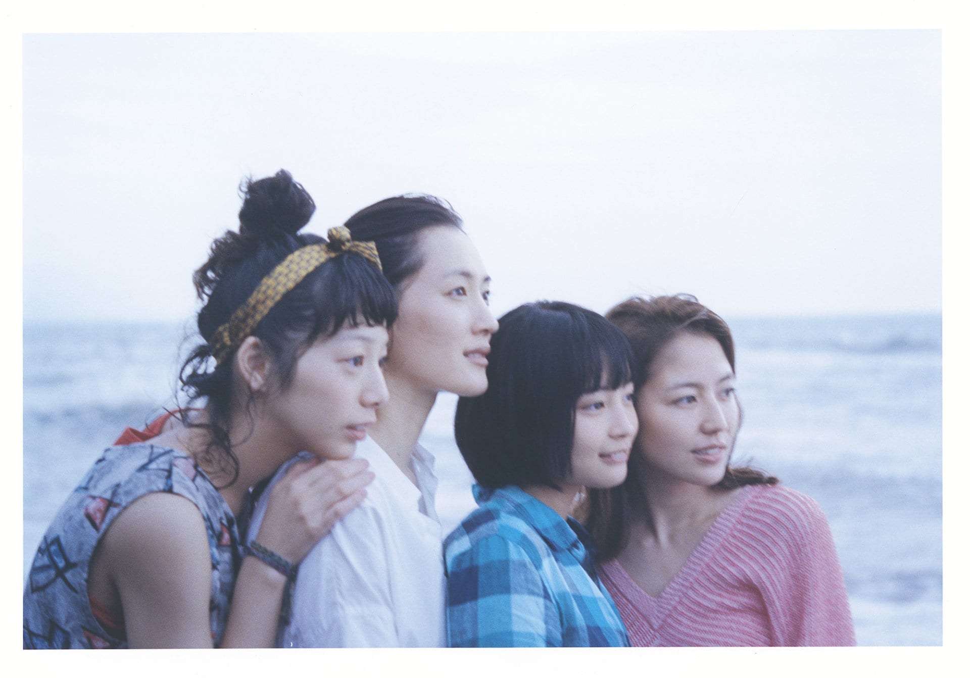 写真集 映画『海街diary』綾瀬はるか 長澤まさみ 夏帆 広瀬すず 写真）綾瀬はるか・長澤まさみ・夏帆・広瀬すず、『海街』4姉妹揃って アート・デザイン・音楽