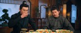 中国サスペンス時代劇「唐朝詭事録＜とうちょうきじろく＞ 第三季－Return to the Capital－」より、左からヤン・シューウェン（楊旭文）演じる盧凌風、ヤン・チーガン（楊志剛）演じる蘇無名。劇中では彼らが奇怪な事件を追うさまが描かれる