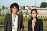 2024年のドラマ「全領域異常解決室」より、左から藤原竜也演じる興玉雅、広瀬アリス演じる雨野小夢