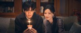 ビー・ウェンジュン（畢雯珺）演じる李靳嶼（左）とチャン・ユーシー（張予曦）演じる葉濛（右）