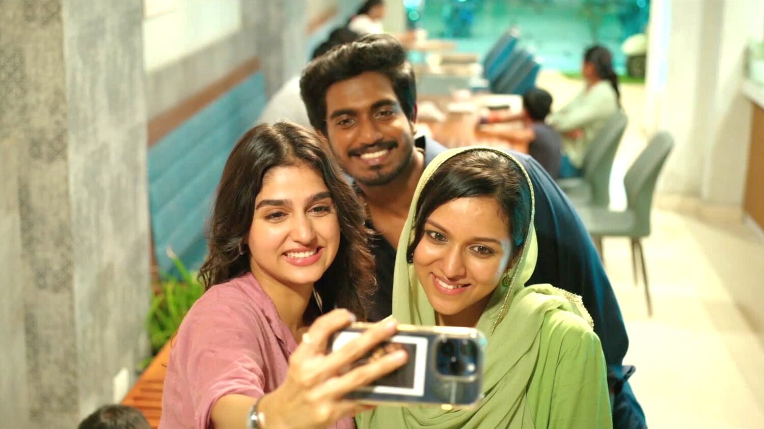 初恋の人に会いに行こう、インド発のロマコメ映画「冴えないボクと映えるキミ」9月公開