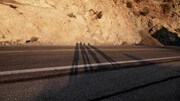 「アウトウォーターズ 裂けた砂漠」場面写真
