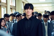 韓国ドラマ「鉄槌教師」場面写真。6月5日にNetflixで独占配信される