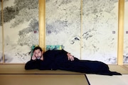 本木雅弘のフォトブック「awai 刹那と永遠のまにまに」より
