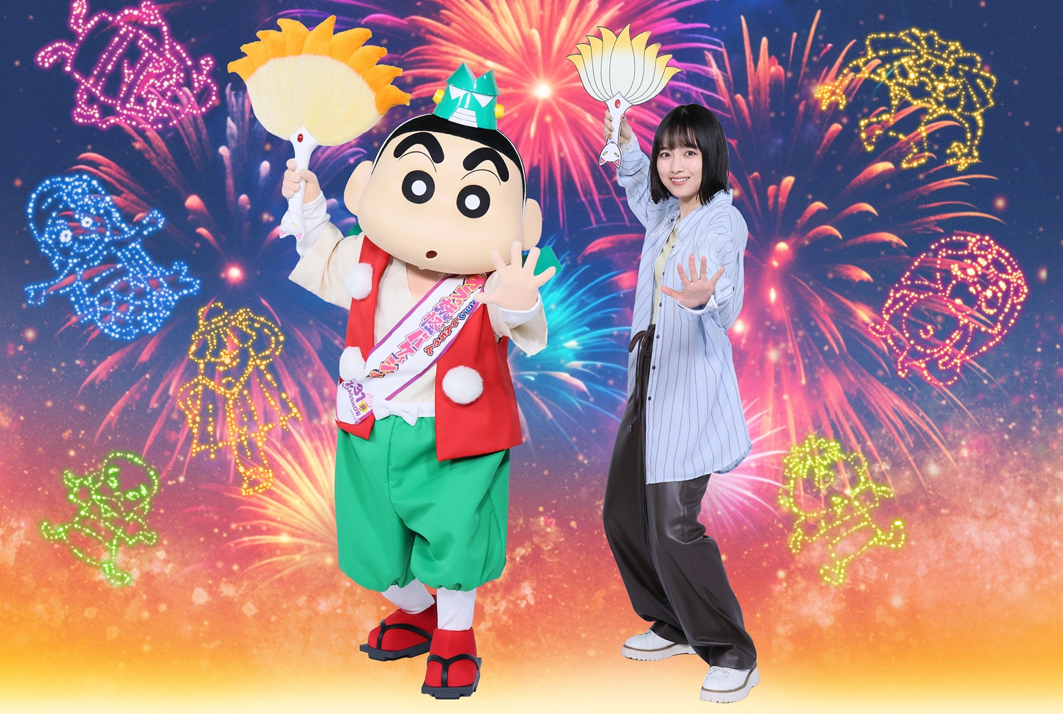 しんちゃんとTOMOO。 ©臼井儀人／双葉社・シンエイ・テレビ朝日・ADK