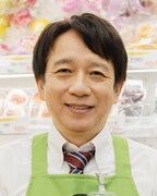 珍山を演じるミスターちん