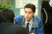 小池栄子主演のフジテレビ系火曜ドラマ「さよならノワール」より、濱尾ノリタカ演じる暴力団対策係の大野裕也