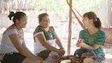 「上白石萌歌の食べ鉄 新開通！マヤ鉄道でメキシコを食べ尽くす」より、マヤの伝統料理を体験する上白石萌歌