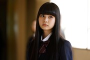 ドラマ24 「ストレンジ -伊藤潤二の夜も眠れぬ奇妙な話-」の第7話「顔泥棒」場面写真（出演：山﨑七海）