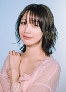 夫から“公認不倫”を提案される主婦・花恵を演じる中村ゆりか
