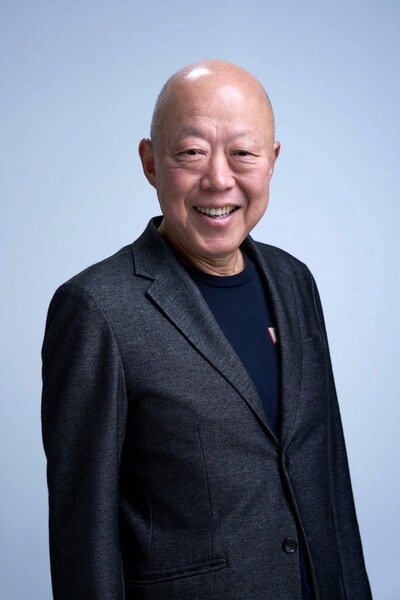 福本莉子主演のNHK BSプレミアムドラマ「勿忘草の咲く町で ～安曇野診療記～」で急性胆管炎で搬送された母に付き添う息子・内島八蔵を演じる六平直政