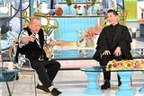 「A-Studio+」6月19日放送回より、左から笑福亭鶴瓶、本木雅弘