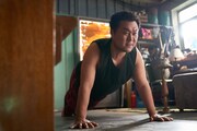 映画「チーム・ハズバンド」場面写真