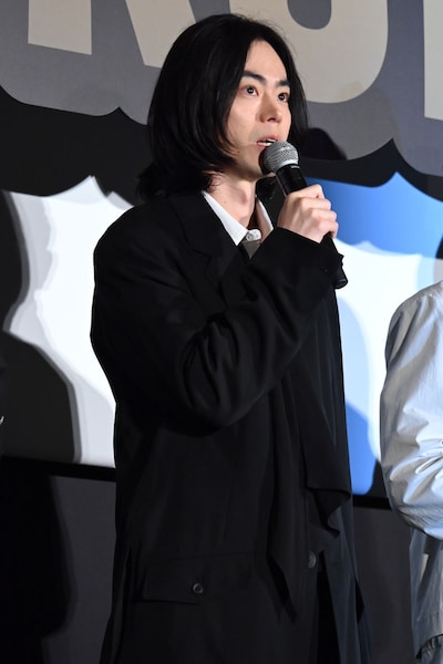 「黒牢城」本木雅弘が名司会ぶりで初日盛り上げる、宮舘涼太は“カメレオン俳優”評が励みに(イベントレポート / 写真22枚) - 映画ナタリー