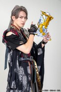 絶暴のイバル（演：田鶴翔吾）。イバル連合を率いるカリスマで、圧倒的な力を持ち、多くのハンターを従えている。己の強烈な「エゴ」のもと、世界を掌握しようと周辺諸国にハンターを派遣し、支配域を広げている。イバル本人も武闘派であり、特別な角醒器と絶炎角の力を使ってバトルを繰り広げる