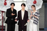 日本テレビ系「おしゃれクリップ」に出演した亀梨和也（中央）。司会の山崎育三郎（左）、井桁弘恵（右）