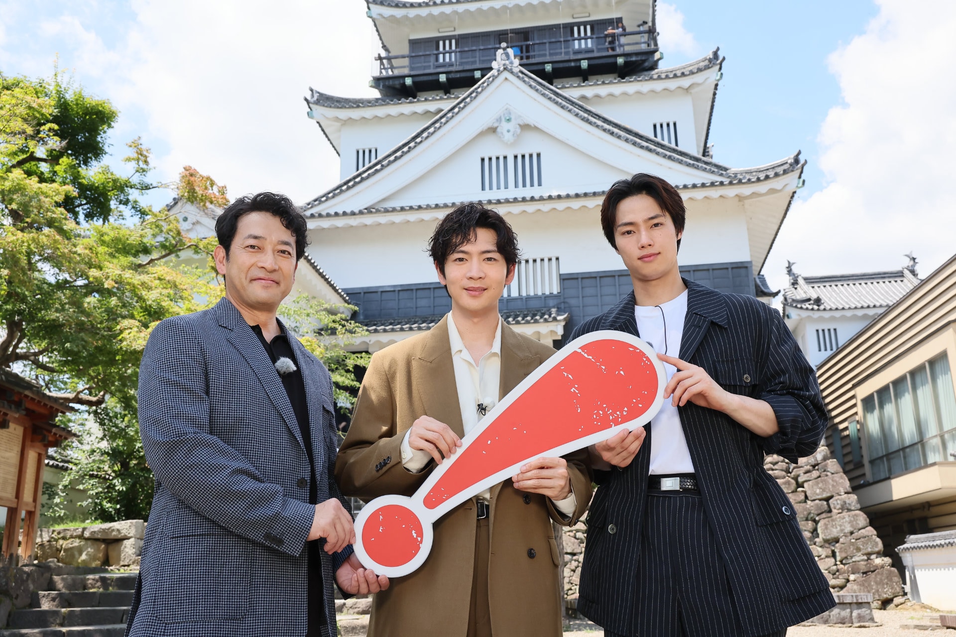 「豊臣兄弟！」松下洸平が家康ゆかりの地で思い馳せる、迫田孝也・夏生大湖と愛知県へ