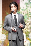 第52回放送文化基金賞贈呈式に登壇した岡山天音