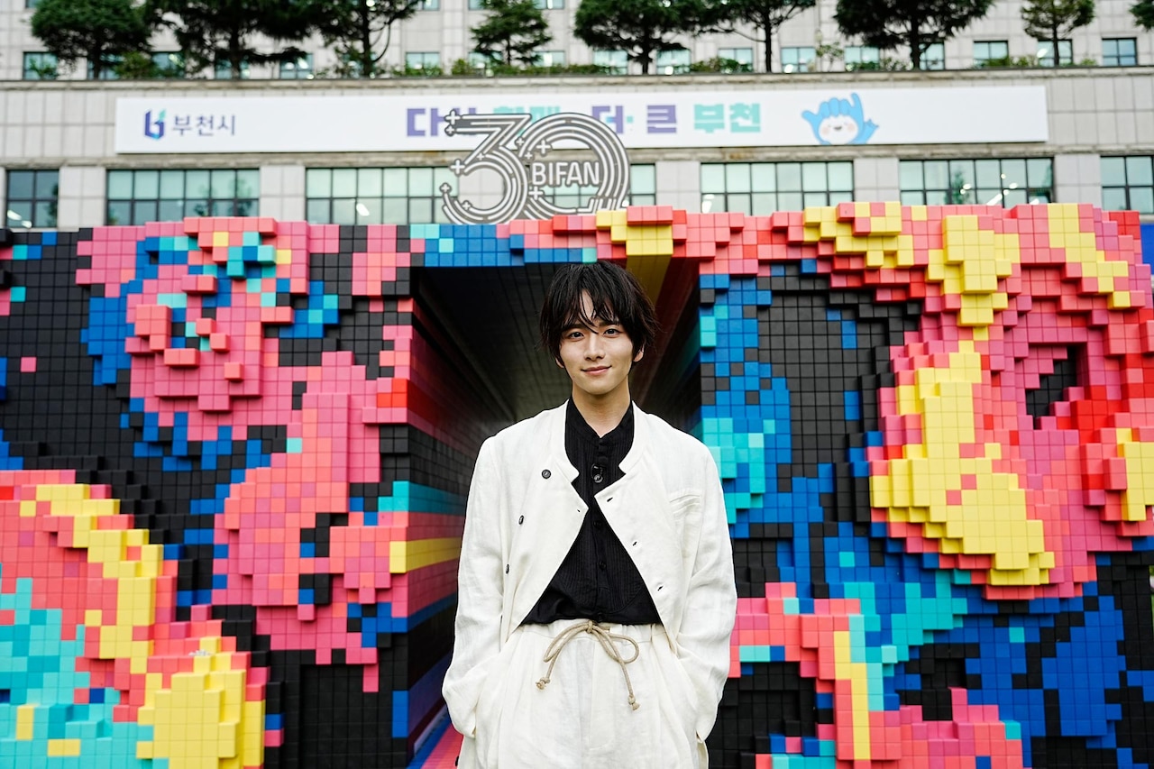  Foto zu 板垣李光人が過酷な独白シーン回想、ホラー映画「口に関するアンケート」韓国でプレミア開催 - 映画ナタリー 