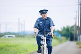 NHKミステリードラマ「憶えのない殺人」より小林薫演じる佐治英雄。本作の脚本は連続テレビ小説「あさが来た」の大森美香が手がけた