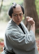 亀梨和也演じる時代劇「銭形平次」の主人公・銭形平次
