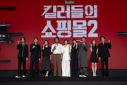 イ・ドンウクら出演「殺し屋たちの店 2」のテーマは反撃、岡田将生と玄理が会見に参加