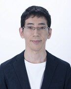 2027年度前期の連続テレビ小説「巡るスワン」で生活安全課の係長・平林大輔を演じる野間口徹