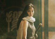 映画「キングダム 大将軍の帰還」場面写真。新木優子演じる摎 ©︎原泰久/集英社 ©︎2024映画「キングダム」製作委員会