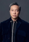 連続テレビ小説「巡るスワン」で松木崇を演じる音尾琢真