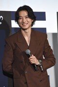 山﨑賢人