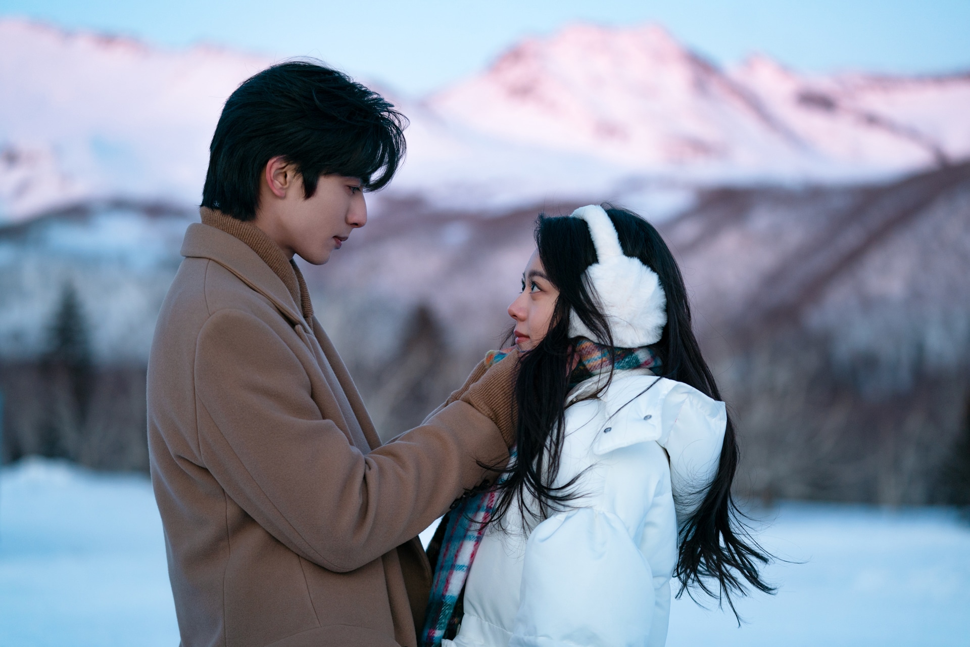 誰も知らなかった“戸田恵梨香”がここに、初のトークエッセイ集「彼女