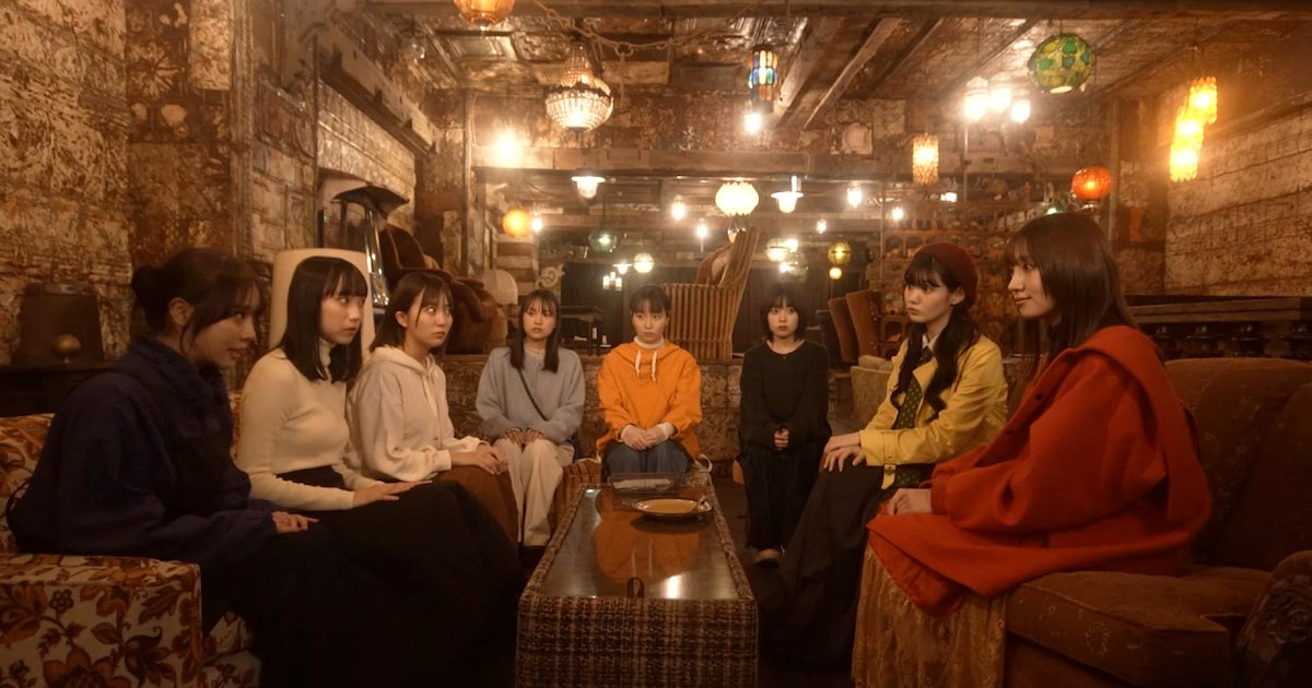 平塚直隆の映画監督デビュー作「彼女にあったら、よろしくと」公開決定、舞台版のキャストが出演
