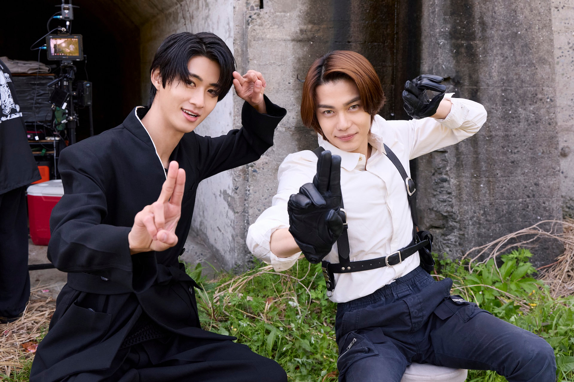 今井竜太郎とM!LK曽野舜太が“滅ポーズ”、ゼッツ＆ギャバン夏映画のオフショット解禁