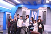 「超宇宙刑事ギャバン インフィニティ 太陽が泣いた日」オフショット。「超宇宙刑事ギャバン インフィニティ」のレギュラーキャストたち