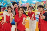 「スポッパ」チームのメンバー。左から中条あやみ、ジェシー、田中樹、ゆうちゃみ、陣内智則