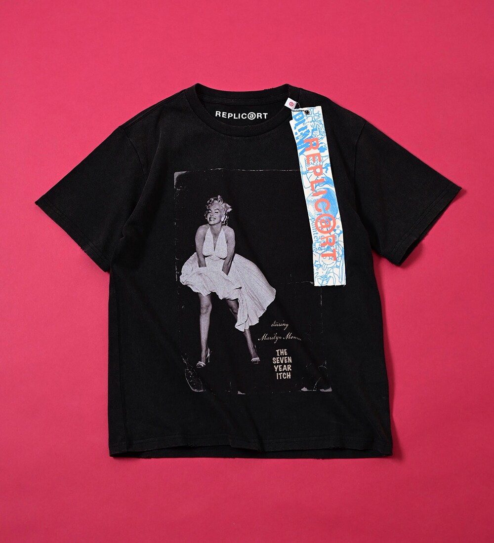 マリリン・モンローの象徴的な写真使ったヴィンテージ風Tシャツ発売