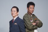 「相棒 season25」より、水谷豊演じる杉下右京（左）と寺脇康文演じる亀山薫（右）