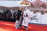第83回ヴェネツィア国際映画祭レッドカーペットイベントの様子。左から三池崇史、市川團十郎 ©︎Kazuko Wakayama