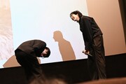 爆笑している増子敦貴（左）、駒木根葵汰（右）