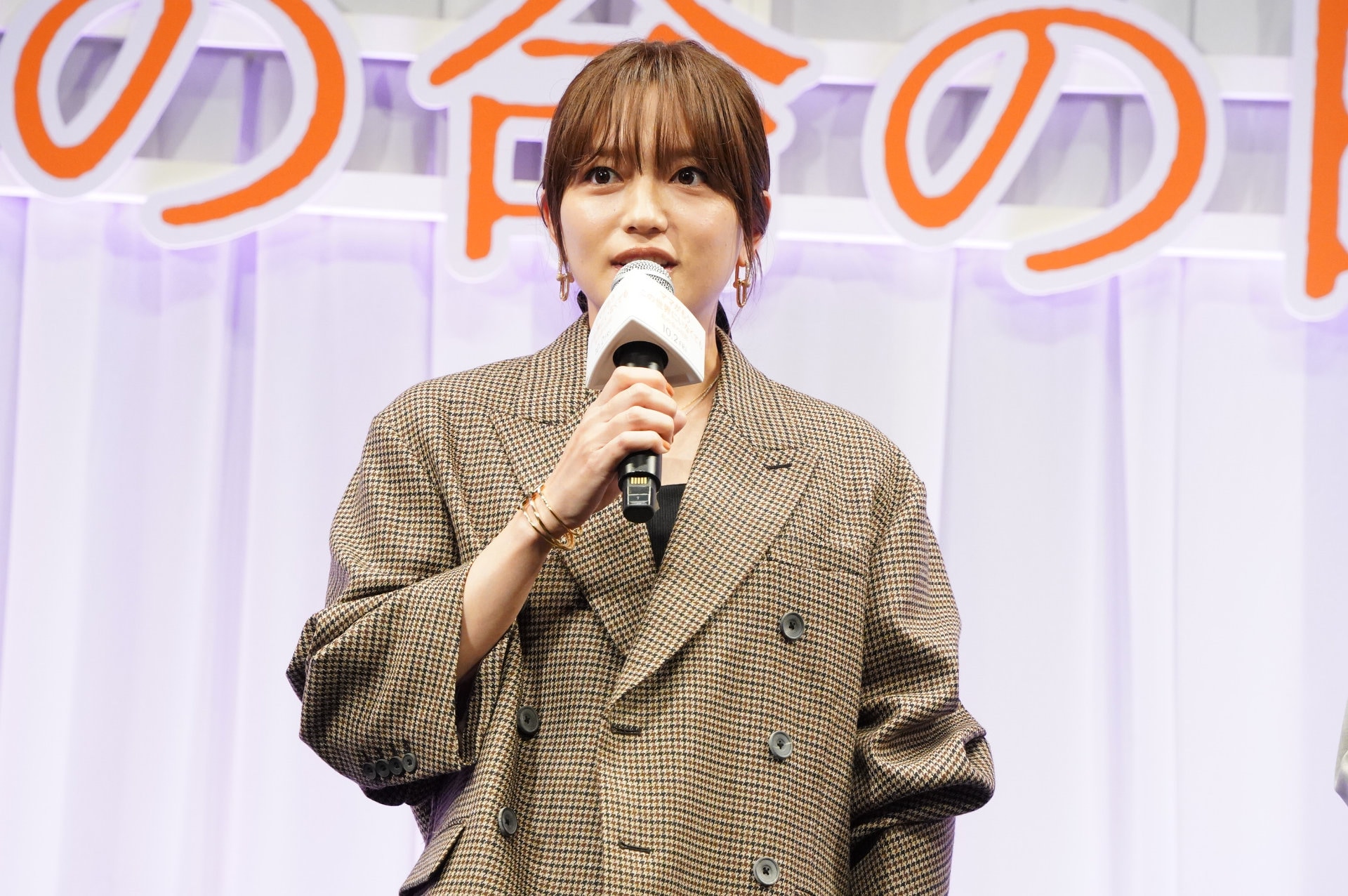 松井玲奈と横山由依が熾烈バトル、舞台版「マジすか学園」劇場中継へ