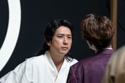 日曜劇場「VIVANT」二宮和也演じるノコル。黒須駿（演：松坂桃李）ら5人の別班員の毒殺決行が迫る中、乃木憂助（演：堺雅人）が頼ったのは義弟・ノコルだった