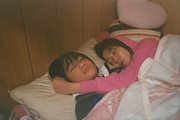 「しびれ」新場面写真。宮沢りえ演じる母・亜樹（右）