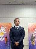 「襲名」囲み会見に出席した市川團十郎