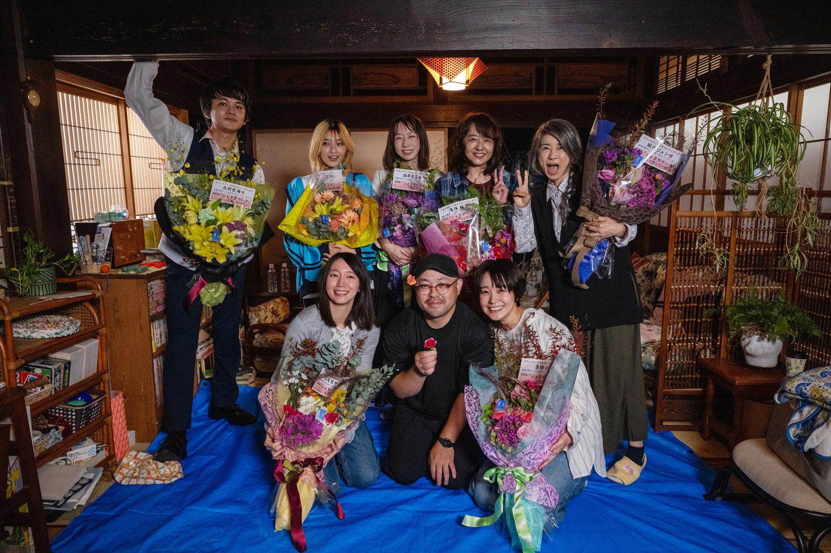 北村匠海に5人の女が飛び掛かる、吉岡里帆＆奈緒「シャドウワーク」新