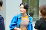 ドラマ「溺愛 ～ 実は、最強ヒーロー ～」より、ヒロイン・皐月の職場の先輩・井上あさ美（演：西原亜希）