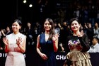 「さとこはいつも」有村架純、石田ひかり、姫野花春が釜山映画祭のレッドカーペットに登場