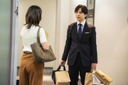 「溺愛 ～ 実は、最強ヒーロー ～」第1話場面写真