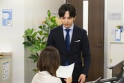 「溺愛 ～ 実は、最強ヒーロー ～」第1話場面写真